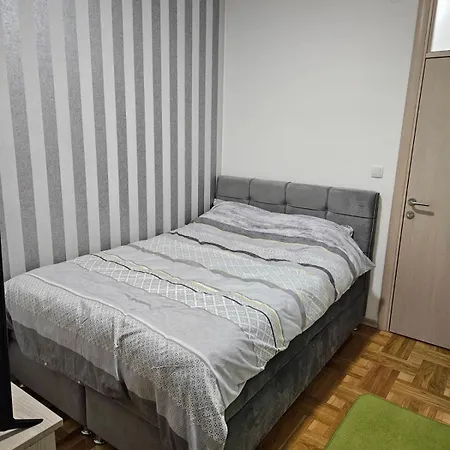 Daire Miona Home1 Kragujevac